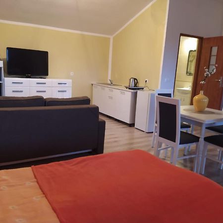 Ferienwohnung Mocik Jastrzębia Góra Exterior foto