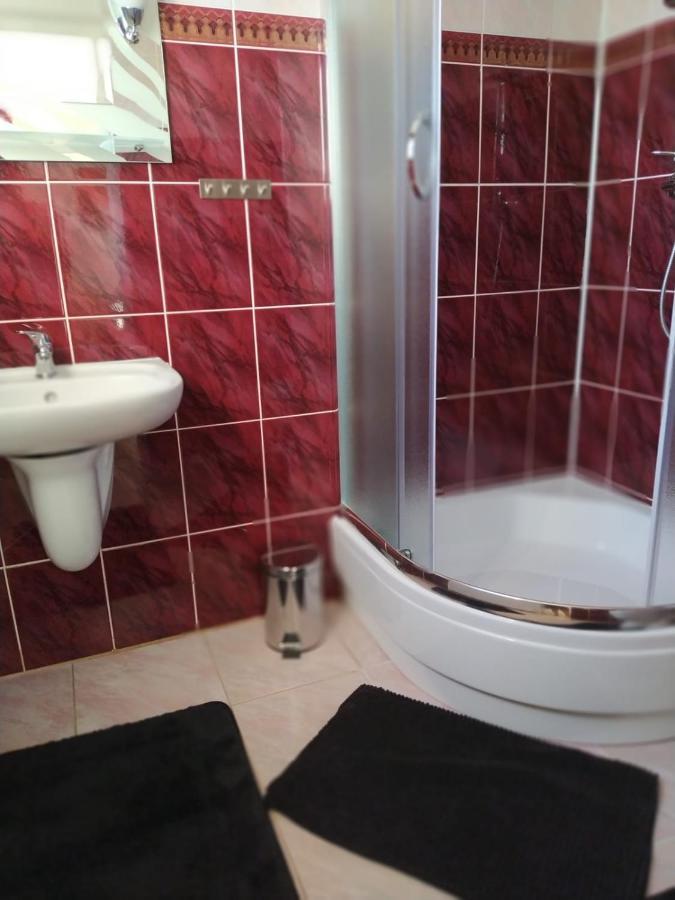 Ferienwohnung Mocik Jastrzębia Góra Exterior foto