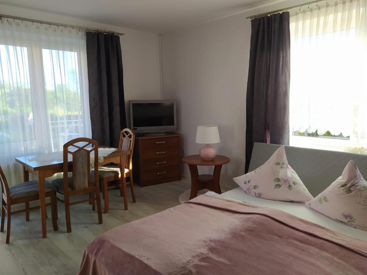 Ferienwohnung Mocik Jastrzębia Góra Exterior foto